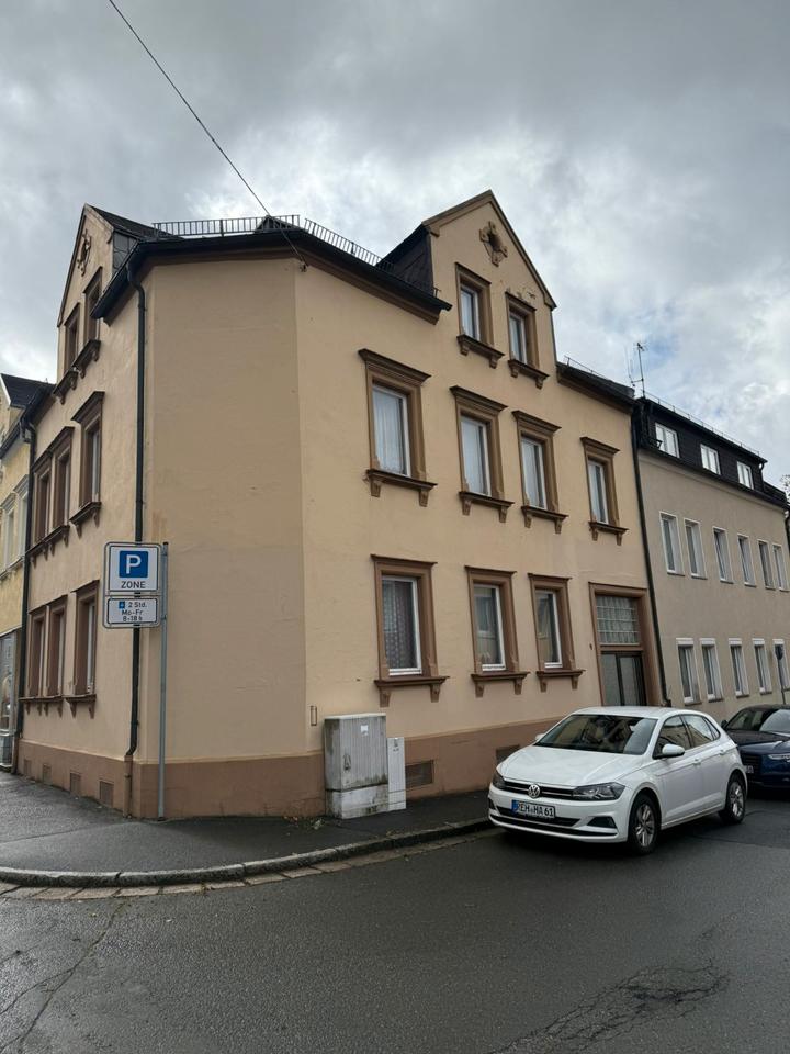 Thumbnail-Großes Sanierungsbedürftiges Haus mit Potenzial für 3 Wohneinheit