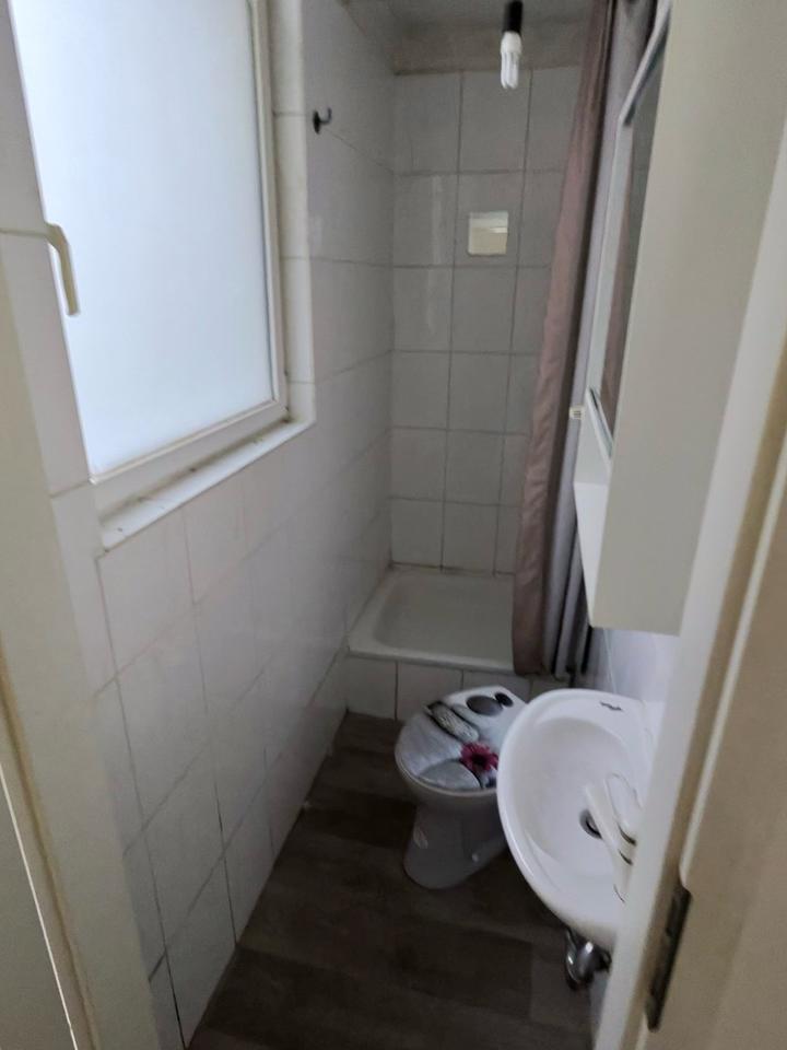 Thumbnail-Remise Gesundbrunnen zu vermieten
