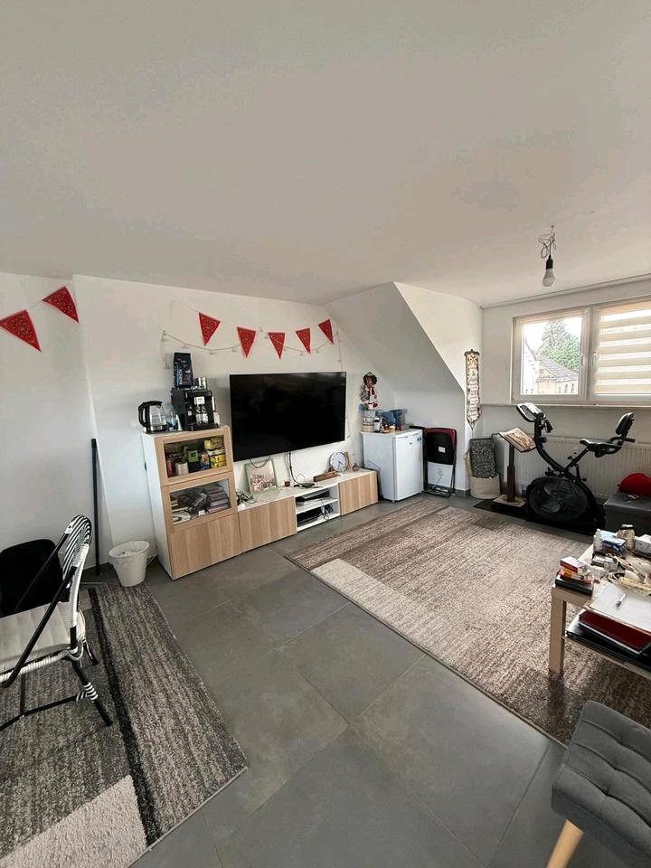 Thumbnail-Stilvolle 3-Zimmer-DG-Wohnung mit EBK in Würselen-Bardenberg