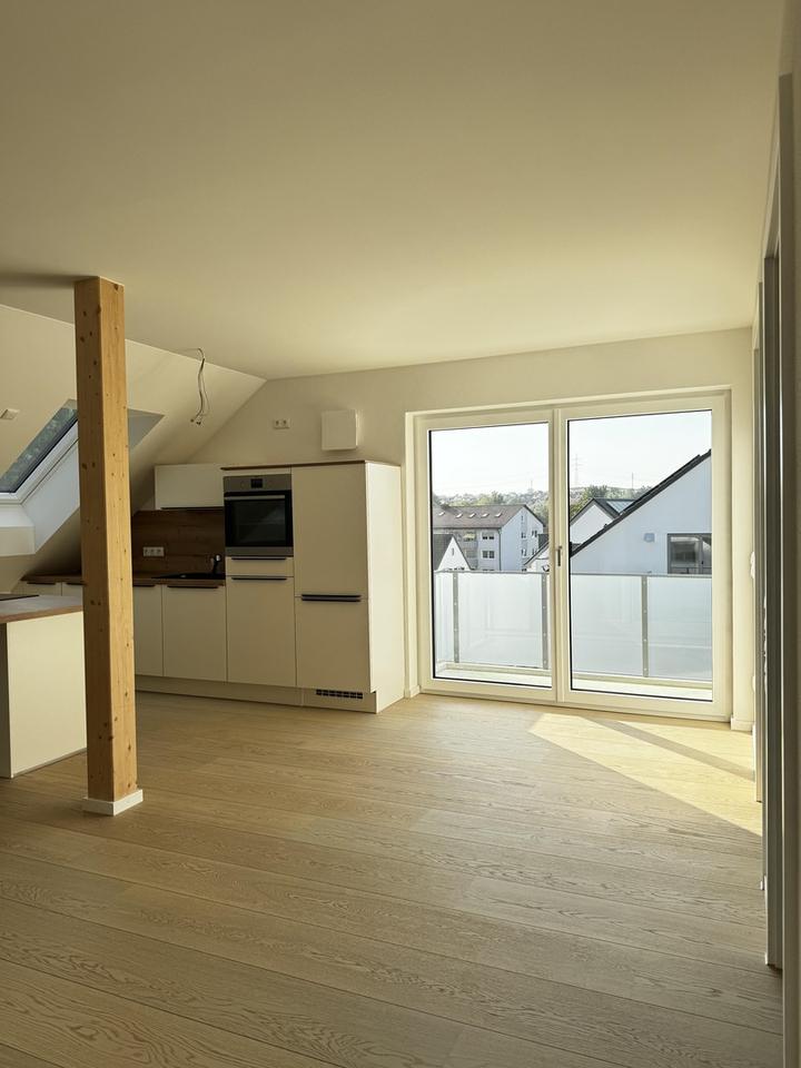 Thumbnail-18 Minuten zum Flughafen München Sonnige 2-Zimmer Penthouse in LANGENBACH mit Küche & Balkon