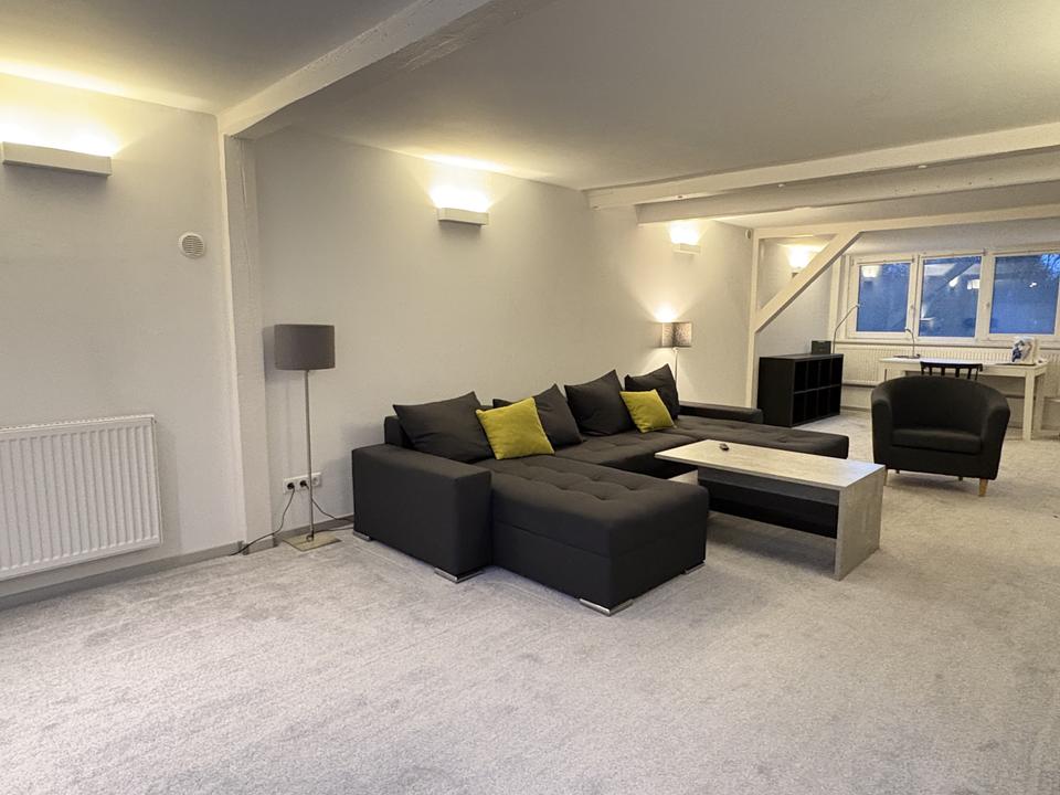 Thumbnail-Moderne Loft-Wohnung mit Einbauküche und Stellplatz