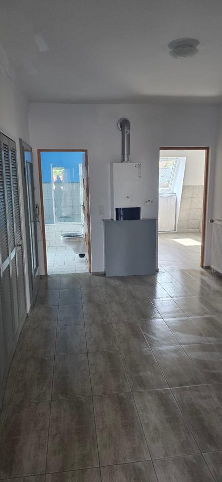 Thumbnail-112 m² große Wohnung in einem Dreifamilienhaus