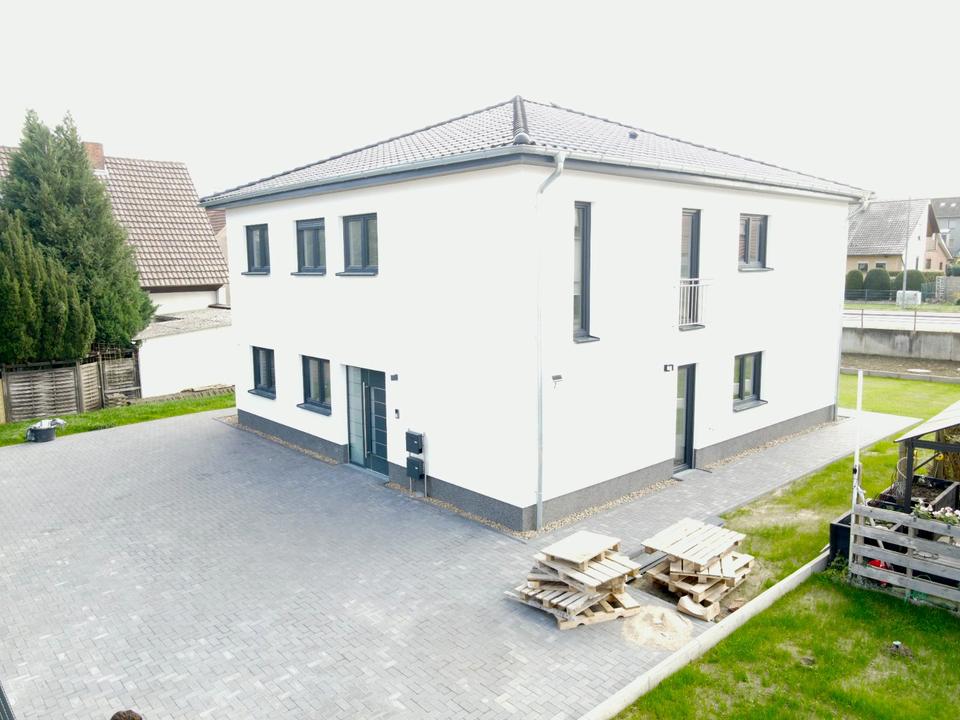 Thumbnail-Moderne, barrierefreie Erdgeschosswohnung – Erstbezug mit Terrasse, Garten und Stellplatz