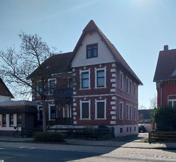 Thumbnail-Großzügige 2-Zi.-Dachgeschosswohnung mit Loggia in Meine