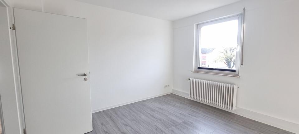 Thumbnail-Moderne Wohnung im DG: Wohnen an der Südstraße