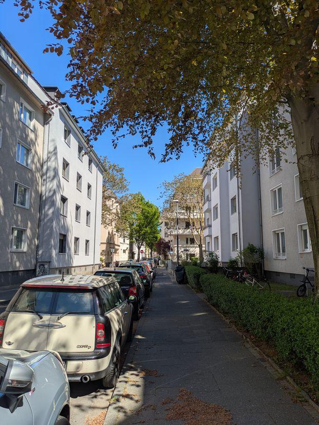 Thumbnail-Provisions- und bezugsfrei: Attraktive 3-Zimmerwohnung in Nippes