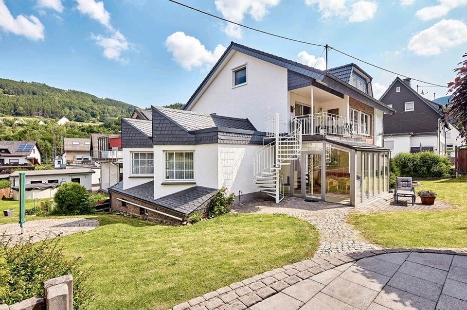 Thumbnail-Schöne Erdgeschosswohnung in Meggen