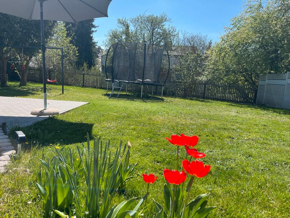 Thumbnail-Doppelhaushälfte mit großen Garten in Lenting PROVISIONFREI