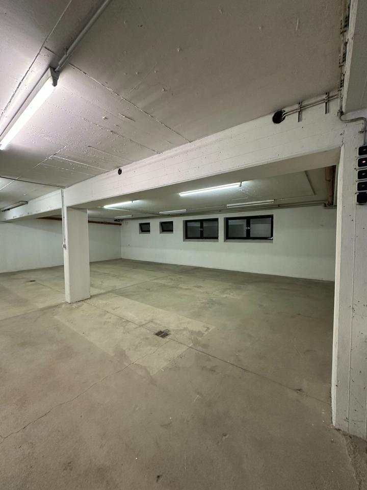 Thumbnail-160 qm KELLER - KG-LAGER - KG-STORAGE - Bogen - Zentrum