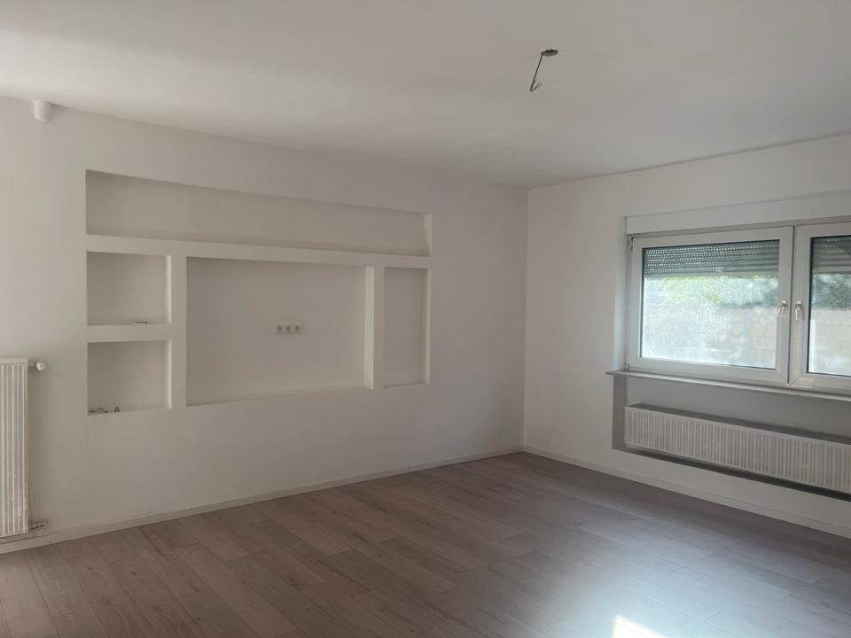 Thumbnail-Helle-neu renovierte Wohnung in Nieder-Mockstadt