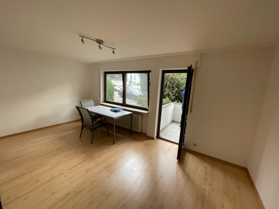 Thumbnail-Charmante 1-Zimmer-Wohnung mit Balkon zur Miete