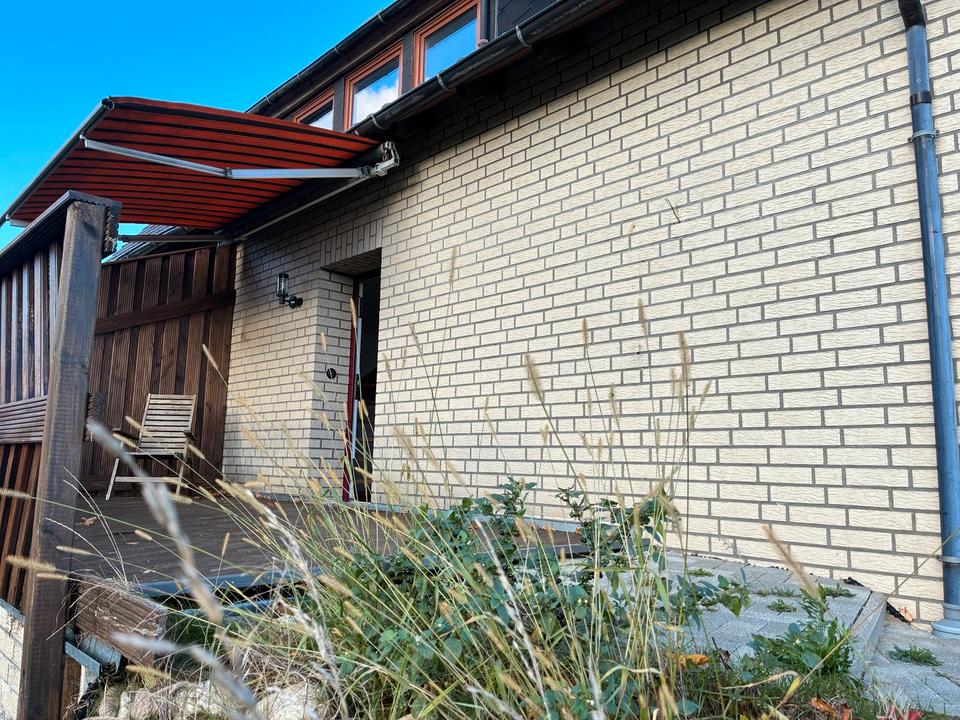 Thumbnail-Gemütliche große helle 2 Zimmer Wohnung Doppelhaus-Charakter