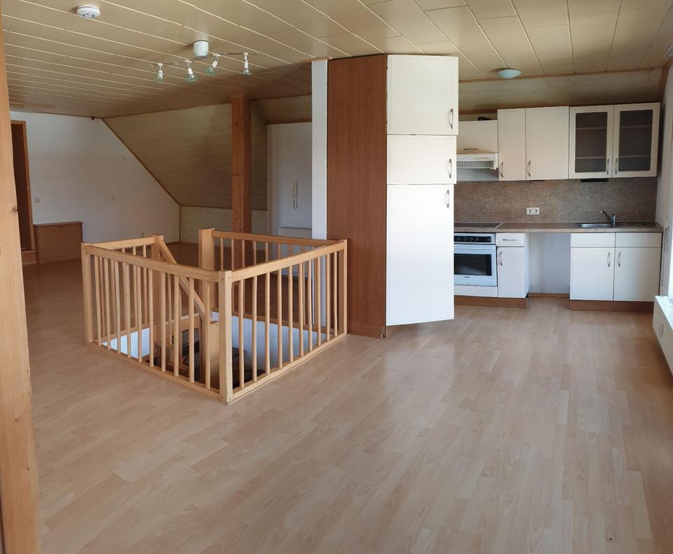 Thumbnail-Helle 3,5 Zimer Wohnung in Watzendorf zu vermieten