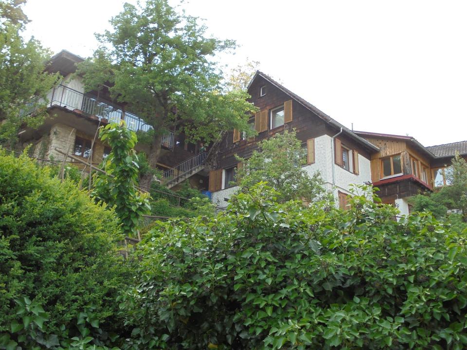 Thumbnail-Extravagantes Mehrfamilienhaus in Künzelsau, 3 Whg zu verkaufen