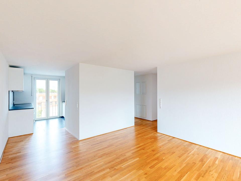 Thumbnail-Hervorragende Anbindung und ruhige Lage: 4 Zimmer mit Balkon zum grünen Innenhof