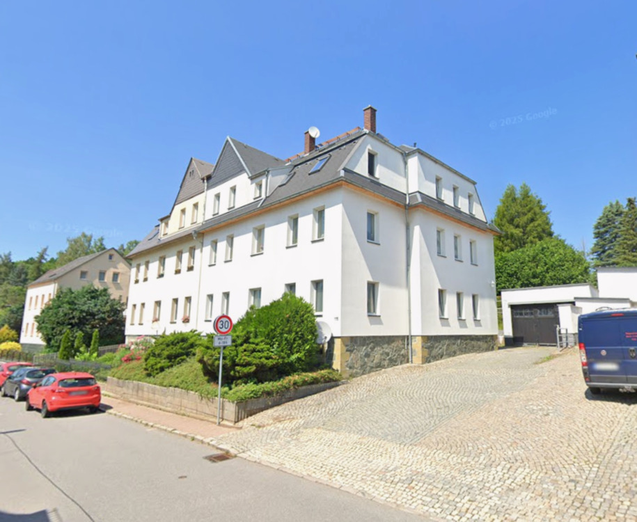 Thumbnail-Zu vermieten: renovierte 4-Raum Wohnung