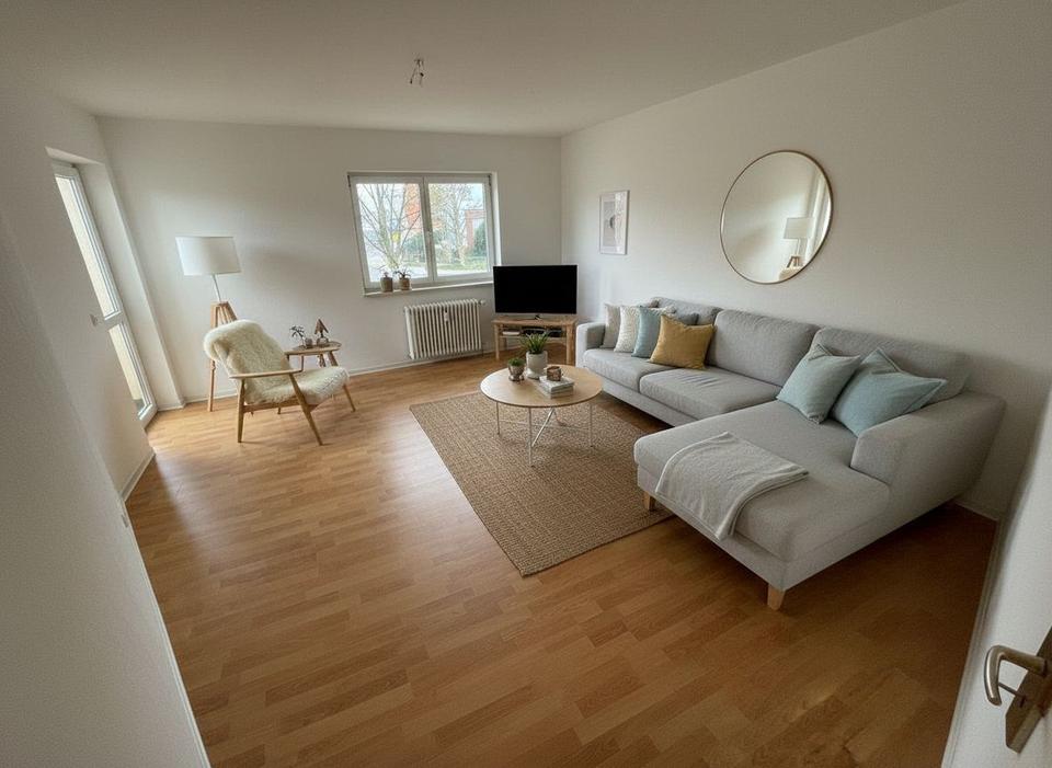 Thumbnail-Helle 2-Zimmer-Wohnung mit Balkon in Sülzetal