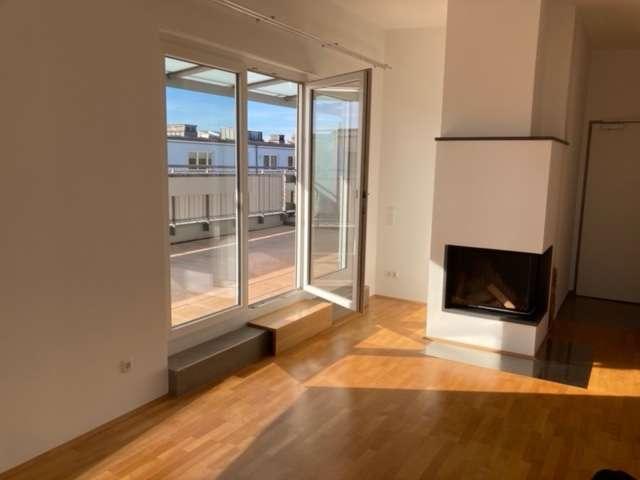 Thumbnail-Hochwertige 3- Zimmer- Wohnung mit schönem Kamin und einer großzügigen Dachterrasse