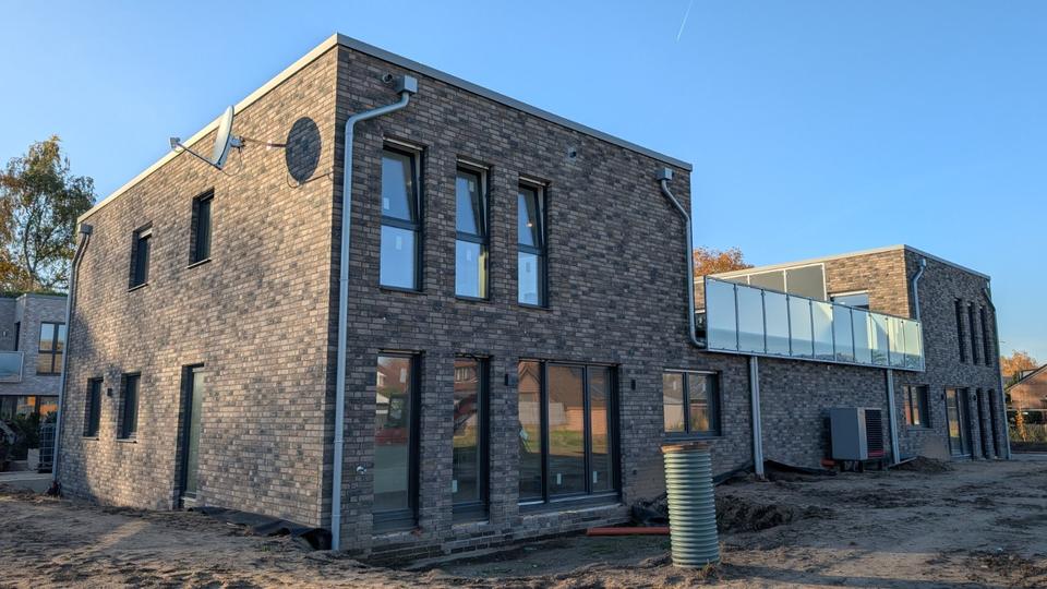 Thumbnail-Obergeschosswohnung mit separatem Eingang und großer Dachterrasse