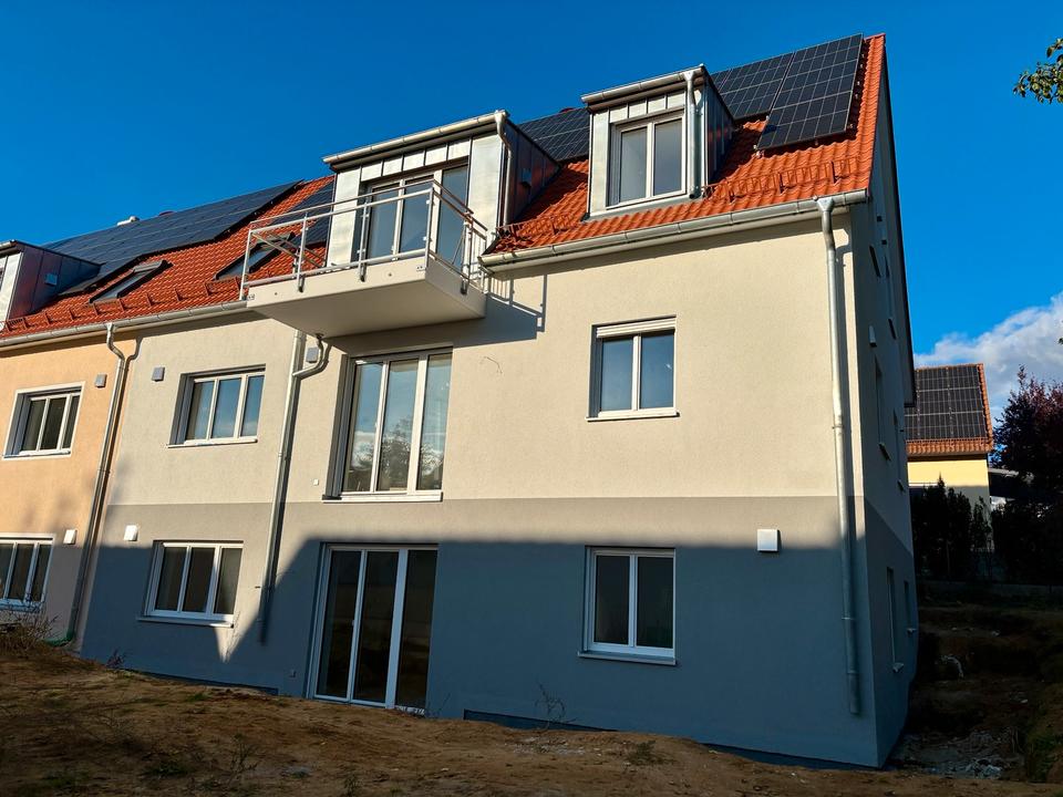 Thumbnail-Erstbezug 5-Zimmer Maisonette Wohnung Neubau DHH KfW40