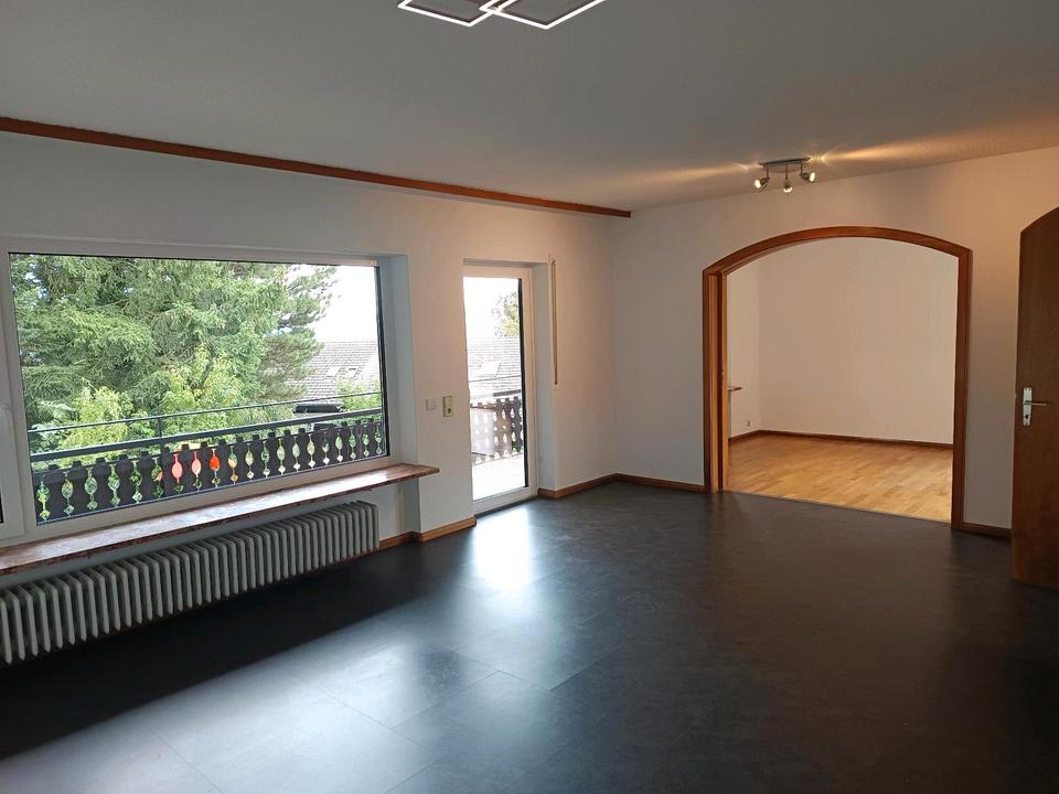 Thumbnail-Haus in Murg mit 180qm Erd-und Dachgeschoss, Garage