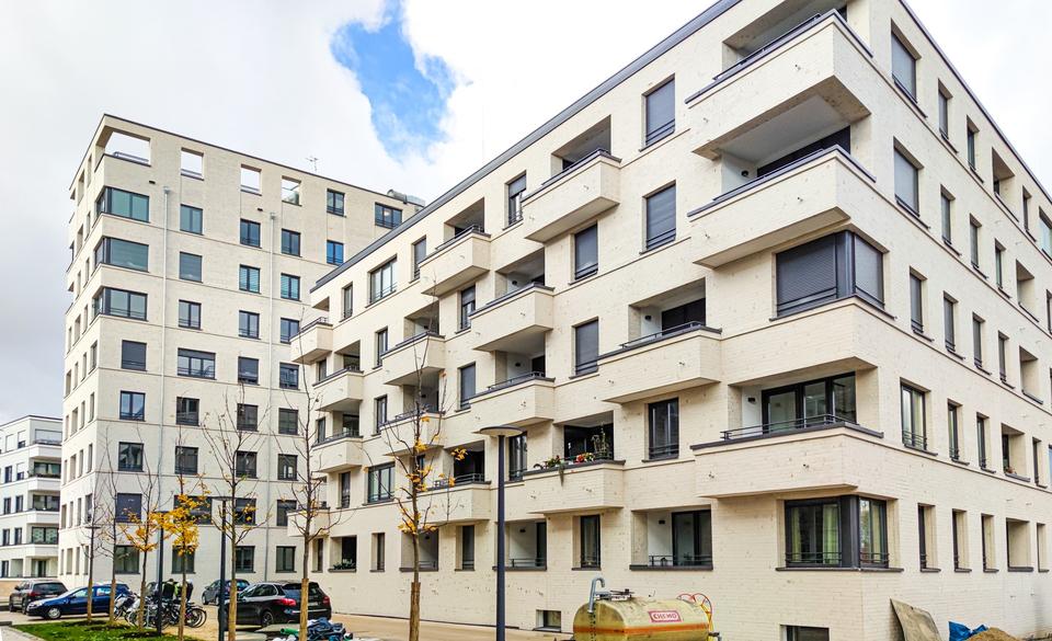 Thumbnail-1-Zimmer Appartment mit Dachterrasse im wunderschönen Marina Quartier HC47