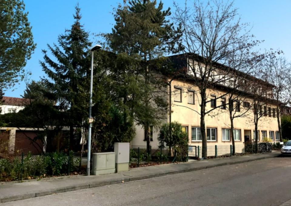 Thumbnail-Möbliertes 1 Zimmer-Appartement mit Bad - zentral in Freiburg