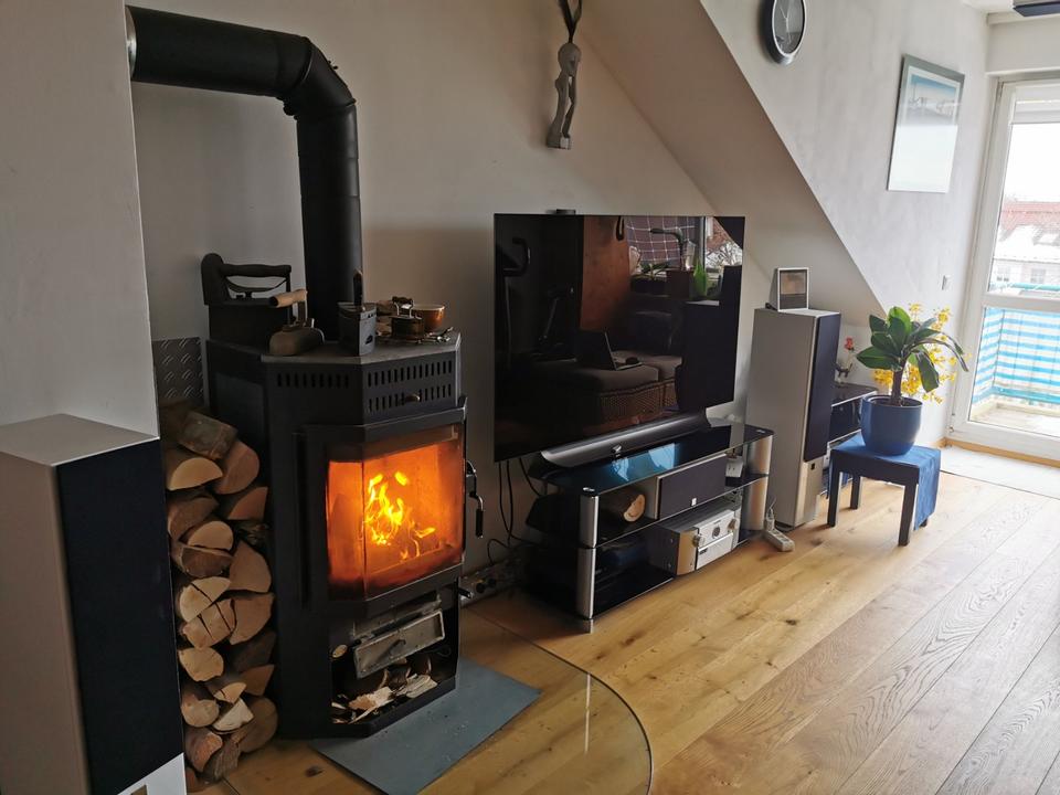 Thumbnail-Helle, gut isolierte 3- Zimmer Dachgeschoßwohnung inkl.Tiefgarage