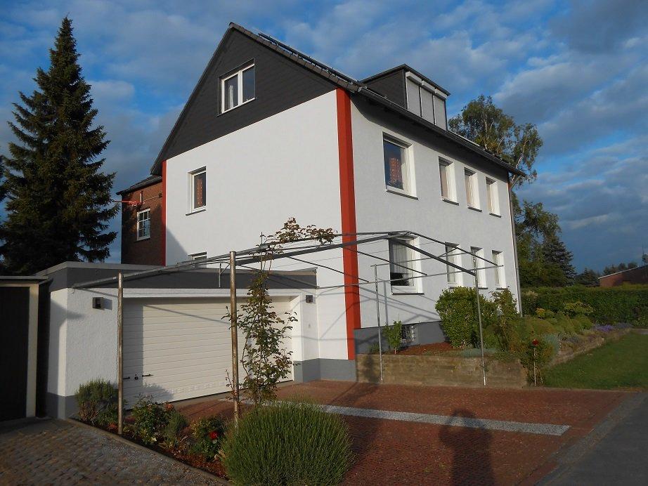 Thumbnail-170m² Komfort-Wohnung in Zweifamilienhaus in Unna