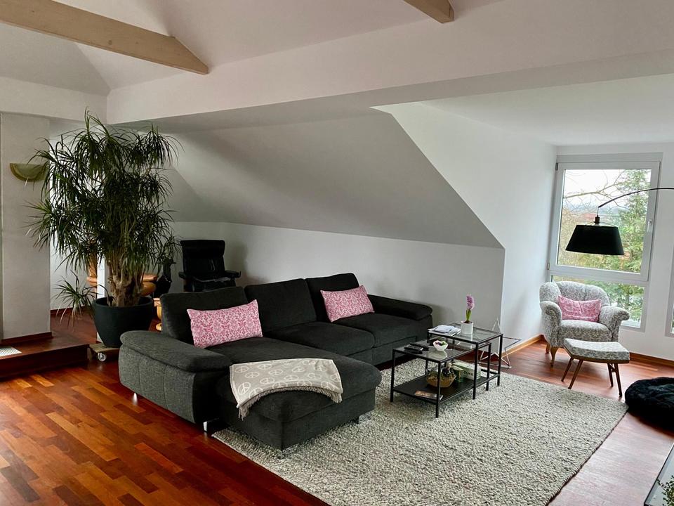 Thumbnail-Großzügige Dachgeschosswohnung mit 160qm