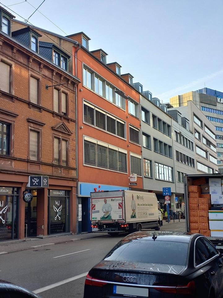 Thumbnail-Originelle 5 ZKB-Mietwohnung im Zentrum von Saarbrücken