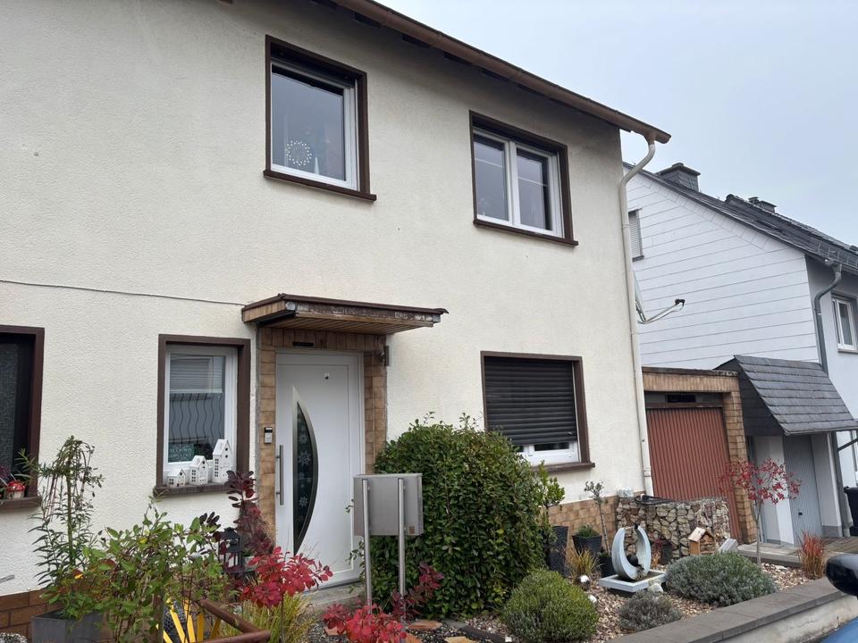 Thumbnail-Doppelhaushälfte