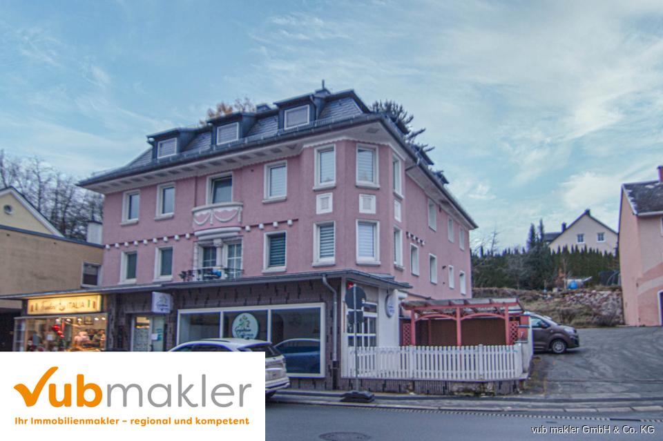 Thumbnail-Großzügige Dachgeschoss-Wohnung zur Miete in Oberkotzau