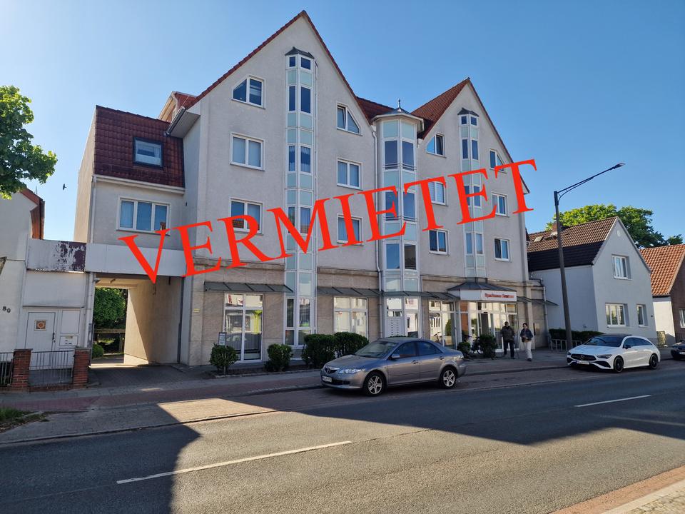 Thumbnail-M 14 AUMUND- bezauberne 3 Zimmerwohnung mit 2 Bädern, Balkon, PKW-Außenstellplatz im 3. Obergeschoss