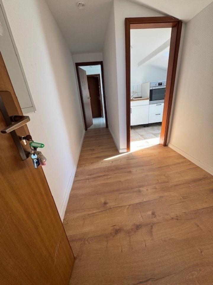 Thumbnail-Dachgeschosswohnung (388)