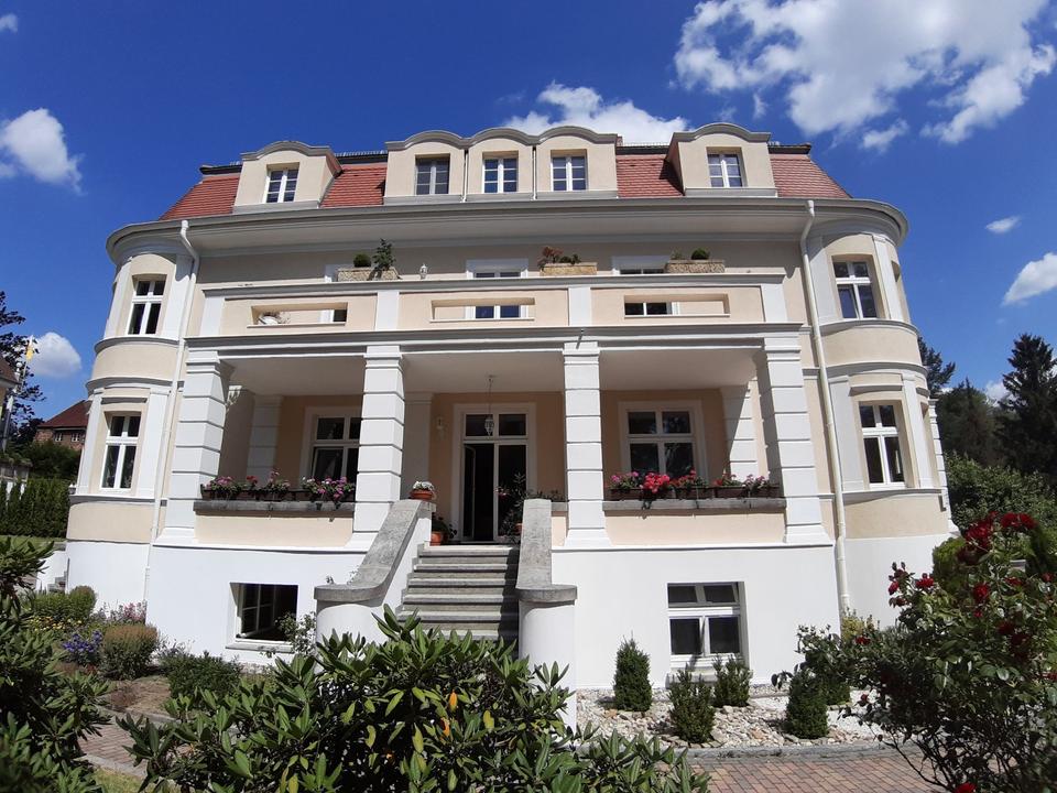 Thumbnail-Mietwohung in Villa im Grünen