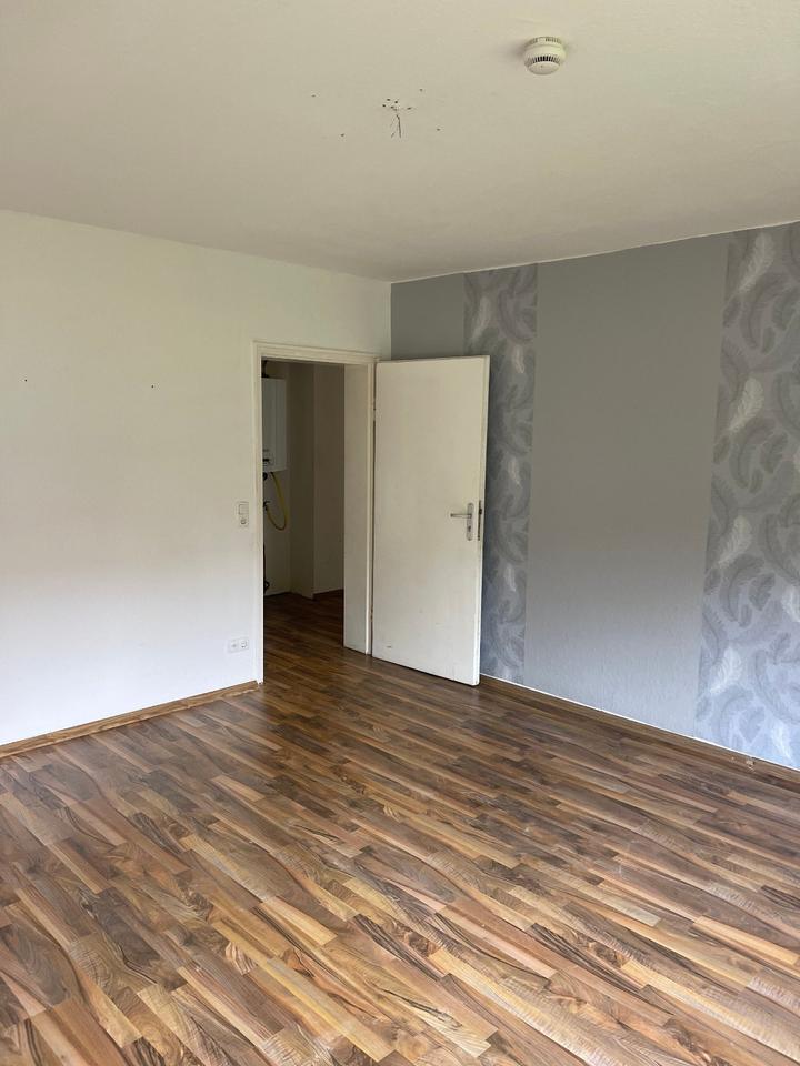 Thumbnail-3-Zimmer-Erdgeschosswohnung mit flexiblen Nutzungsmöglichkeiten