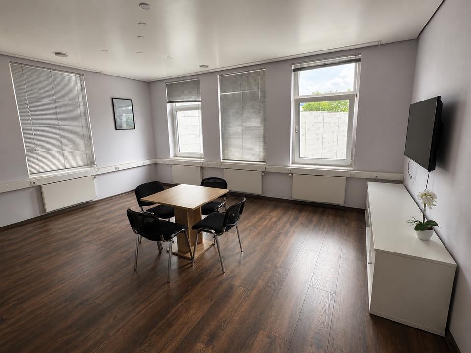 Thumbnail-Modernes Büro Studio mit Küche & Badezimmer – flexibel nutzbar