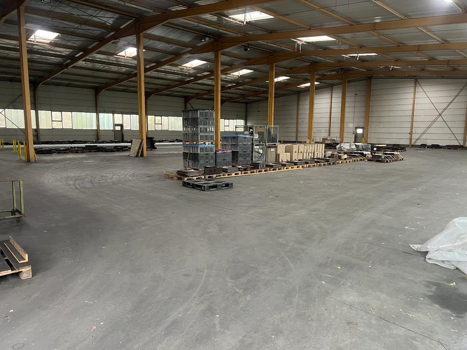 Thumbnail-Gewerbehallen, Produktion, Lager, Logistik, Werkst., Büro, Sport