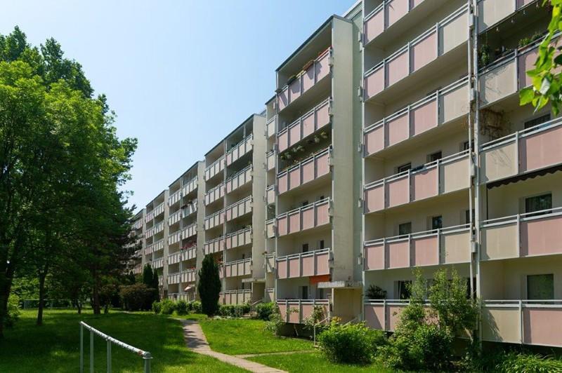 Thumbnail-Renovierung einer familienfreundlichen 3-Zimmer-Wohnung mit Balkon!