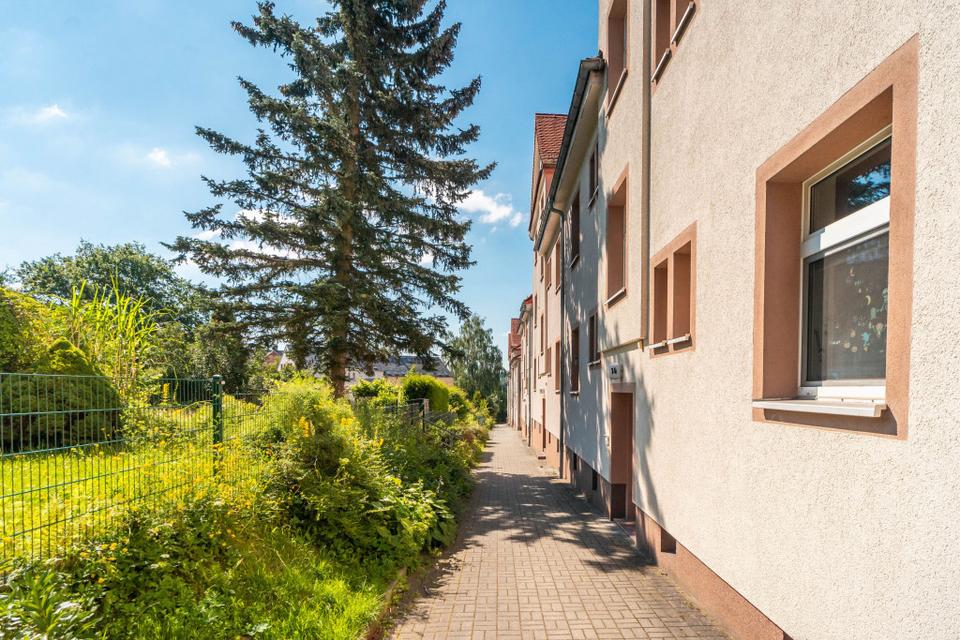 Thumbnail-***Wohnen im Grünen ** hell und freundlich ** mit eigenem Hausgarten direkt vor der Tür ***