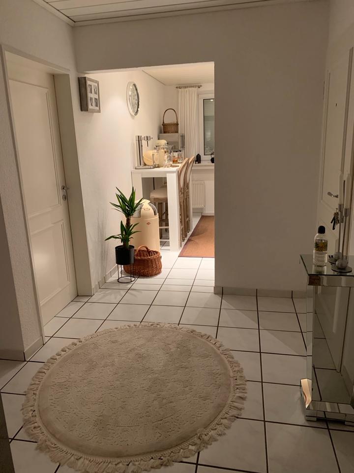Thumbnail-Helle, kernsanierte 3,5-Zimmer-Wohnung mit Balkon in ruhiger Lage