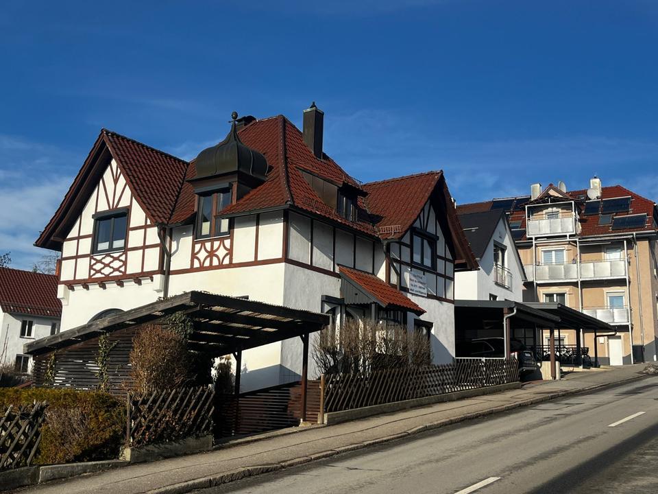 Thumbnail-Ein-Zweifamilienhaus in Deggendorf