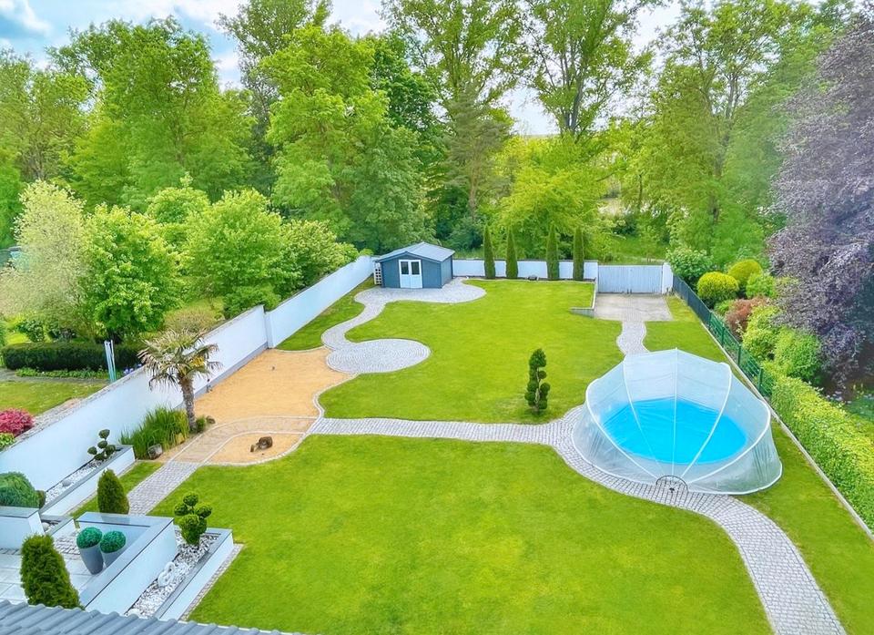 Thumbnail-Exklusives Einfamilienhaus Traumgarten Pool & FULL SERVICE