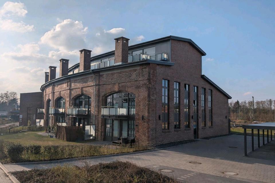 Thumbnail-Traum-Penthouse mit Top-Anbindung nach Hamburg – Aufzug & Carport