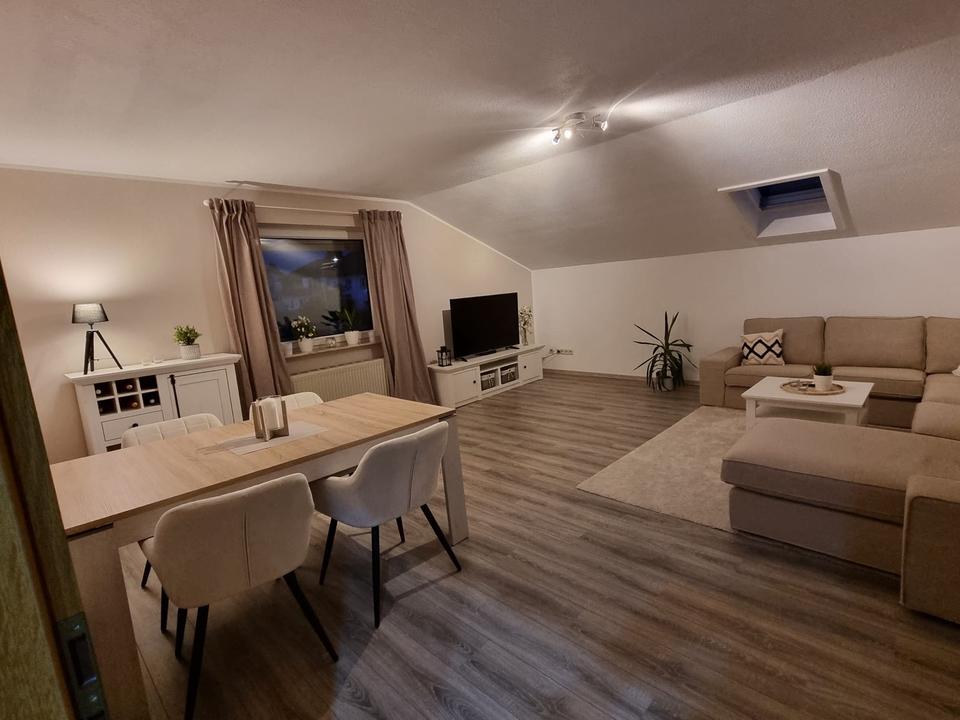 Thumbnail-Großzügige 4-ZKB-DG-Wohnung (116 m²) mit Südbalkon & Stellplatz