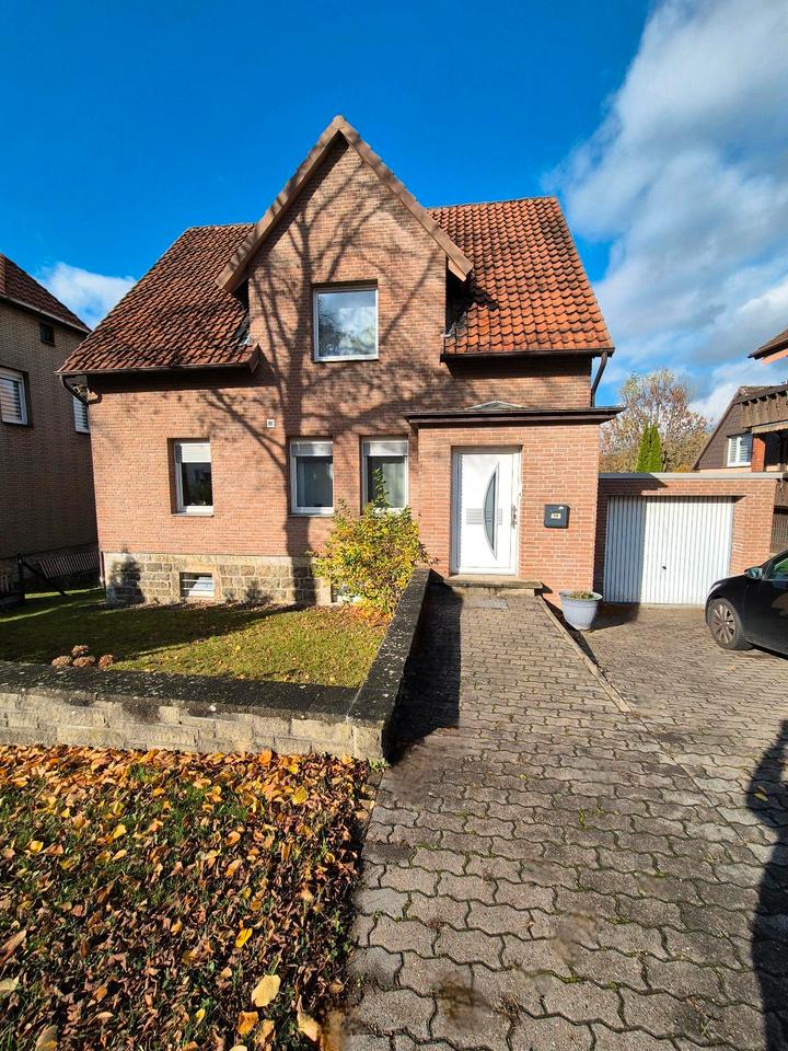 Thumbnail-Behagliches Einfamilienhaus mit großem Garten