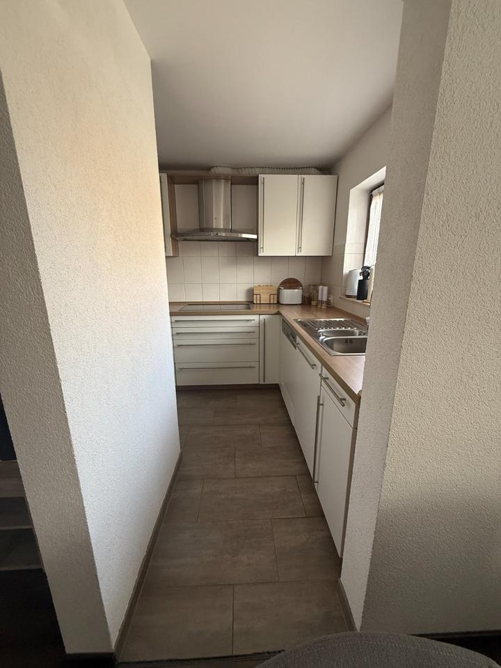 Thumbnail-Moderne 4-Zimmer Erdgeschosswohnung mit Terrasse & Garten in TopL