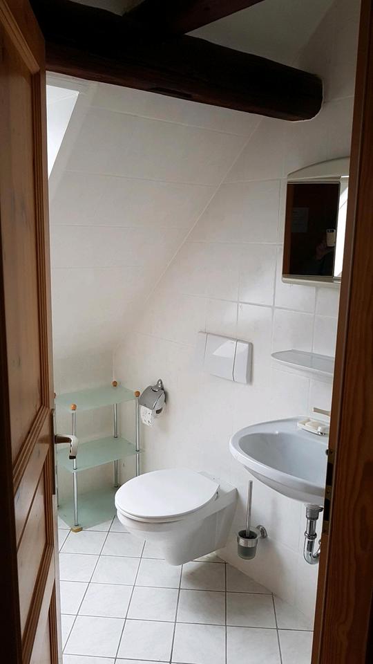 Thumbnail-möbl .Wohnraum 3er WG