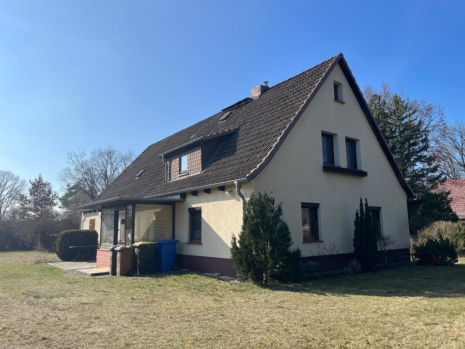 Thumbnail-Einfamilienhaus mit großem Grundstück und Ausbaureserve